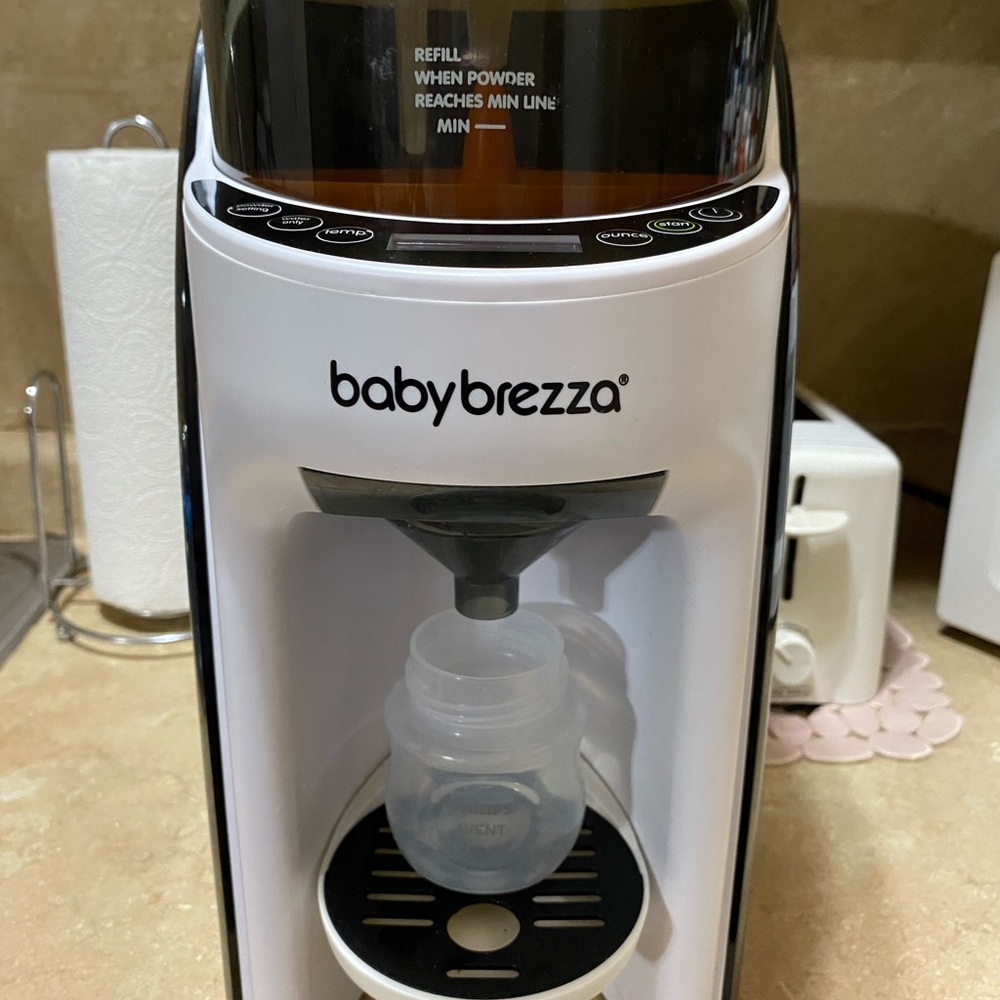 Baby Brezza Formula Dispenser